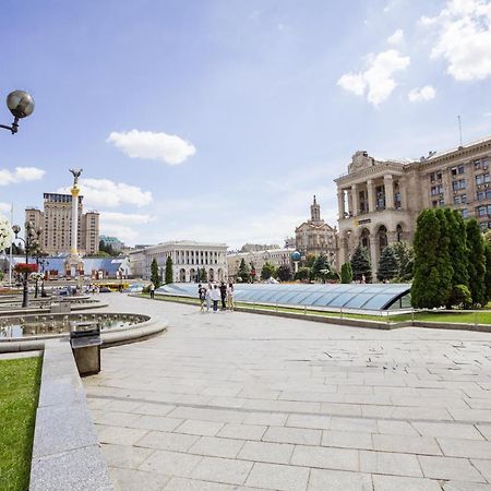 Khreshchatyk - Independence Square Apartments Киев Экстерьер фото
