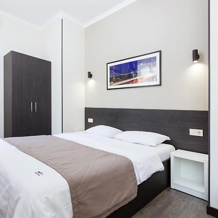 Khreshchatyk - Independence Square Apartments Киев Экстерьер фото