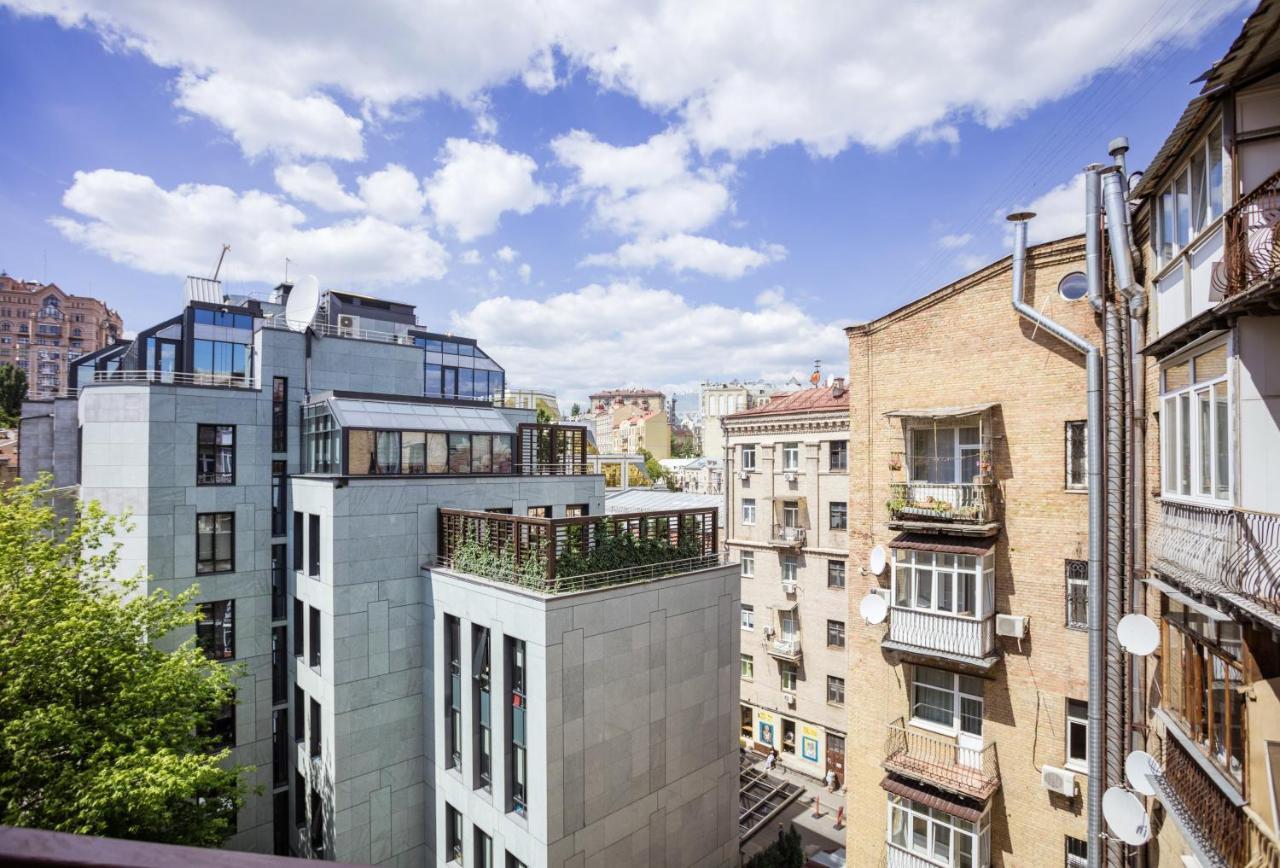 Khreshchatyk - Independence Square Apartments Киев Экстерьер фото